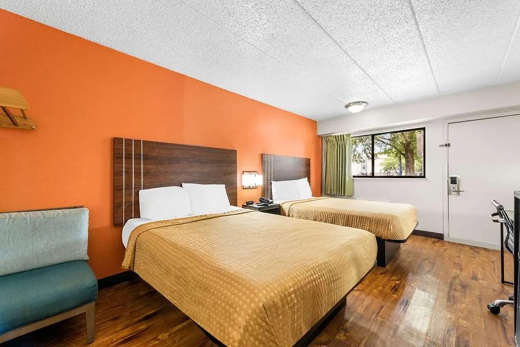 Econo Lodge Charlotte Airport United States
