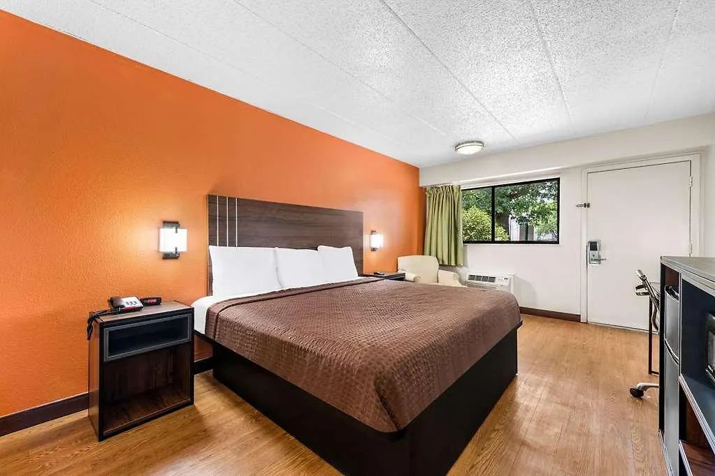 Hotel Econo Lodge Charlotte Airport